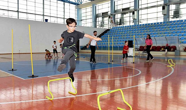 KMÜ'den çocuklara yaz tatilinde spor dolu bir atölye