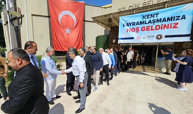 Kocaeli Gölcük'te 'Kent' bayramlaşması