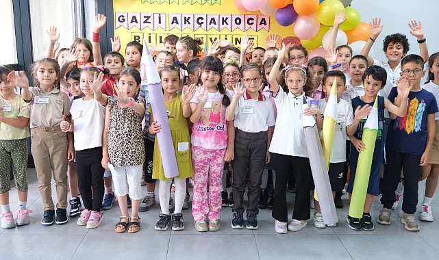 Kocaeli'de 17 noktada 25 bin 300 öğrenciye destek