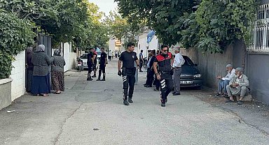 Komşular arasında bıçaklı kavga: 1 ağır yaralı