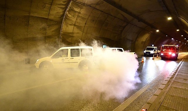 Konak Tüneli'nde gerçeği aratmayan yangın tatbikatı