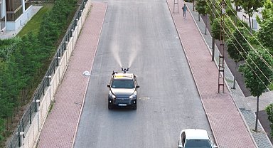 Konya Karatay Belediyesi'nden bayram öncesi ilaçlama mesaisi