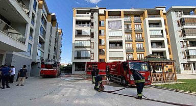 Konya'da dairede çıkan yangın paniğe neden oldu