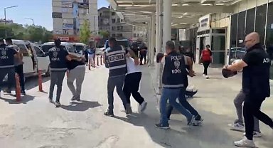 Konya'da masaj salonu kılıfıyla faaliyet gösteren suç çetesi çökertildi