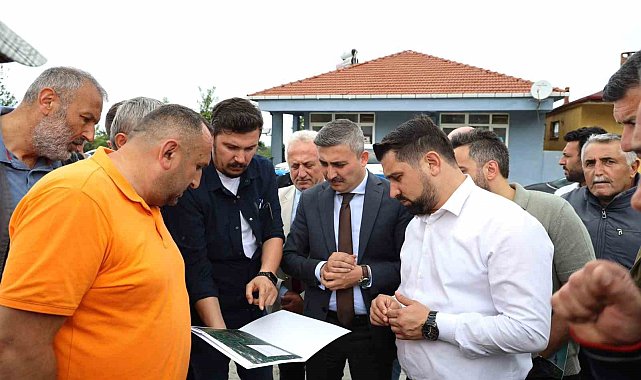Köylere gidip sorunları yerinde dinliyorlar