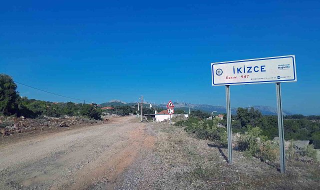 Kozağaç yol ayrımı İkizce arası asfaltı yenileniyor