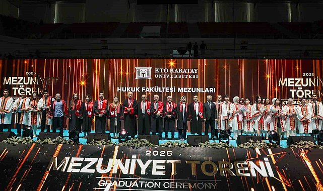 KTO Karatay Üniversitesi'nde mezuniyet coşkusu