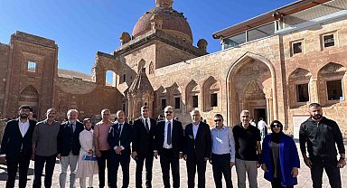 Kültür ve Turizm Bakan Yardımcısı Dr. Serdar Çam, Ağrı'da incelemelerde bulundu