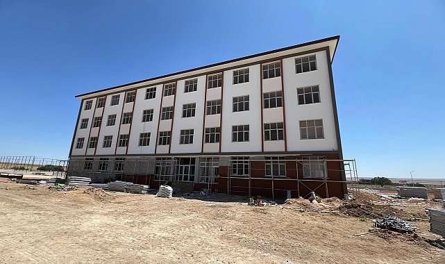 Kulu'da Fahrettin Koca Fen Lisesi yeni dönemde öğrenci alacak