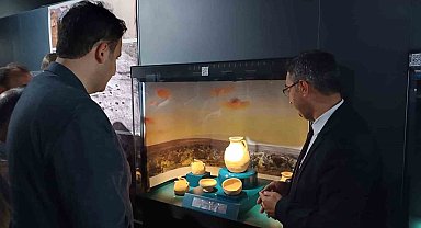 Kurtarma kazılarında çıkartılan 2 bin 300 yıllık 26 eser Hasankeyf Müzesi'nde sergilendi