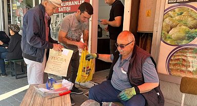 Kütahya Tavşanlı'da bayram öncesi bıçak bileme yoğunluğu