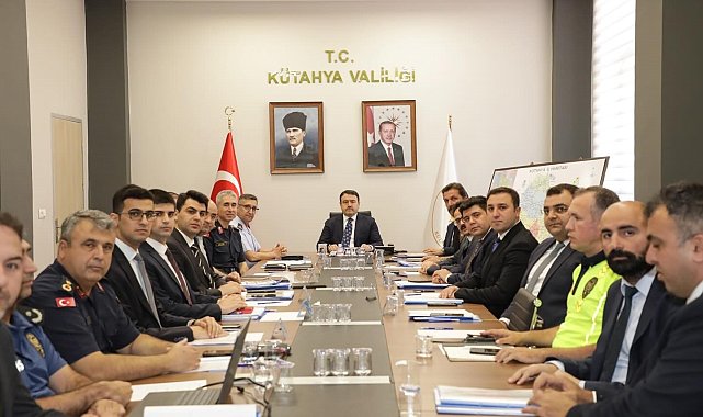 Kütahya'da 'Güvenlik ve Asayiş' toplantısı