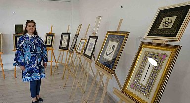 Kütahya'da tezhip sanatının zarafeti yıl sonu sergisinde buluştu