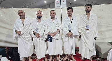 Kütahyalı hacı adayları Arafat'ta vakfeye durdu