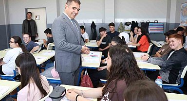 LGS'ye girecek öğrencilere başarılar diledi