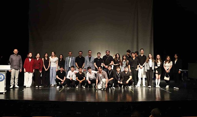 Lise öğrencilerinden yapay zeka temalı kısa film projesi
