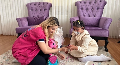 Lösemili çocukların bayram sevinci