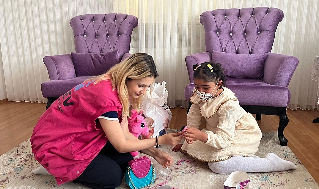 Lösemili çocukların bayram sevinci