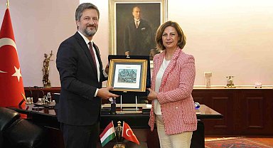 Macaristan Büyükelçisi Mtis Başkan Ünlüce'yi ziyaret etti