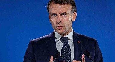 Macron'dan Pezeşkiyan'a "Fransız tutukluları serbest bırakın" telefonu
