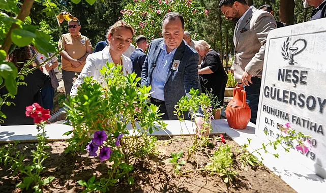 Manisa'da anlamlı anma töreni