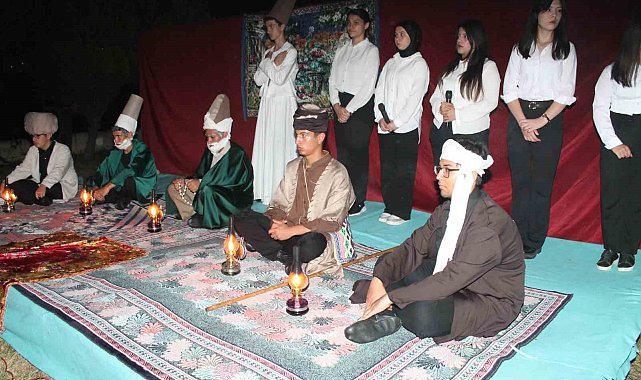 Manyas Anadolu Lisesi'nde İslam Devletleri Şenliği düzenlendi