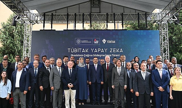 MCBÜ'nün akıllı eğitim projesi Türkiye vizyonuna yön veriyor