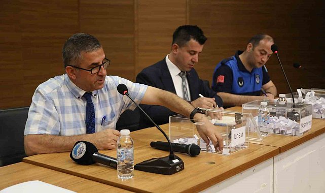 Melikgazi Köy Pazarı'nda yer alacak esnafın yerleri kura ile belirlendi