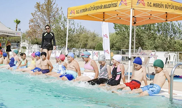 Mersin Büyükşehir Belediyesi'nin yüzme kursları başladı