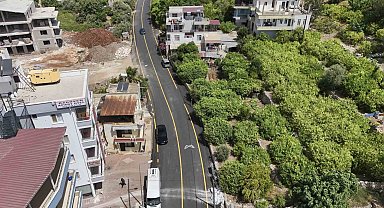 Mersin Büyükşehir, Silifke Atakent'te cadde ve sokakları yeni yüzüne kavuşturdu