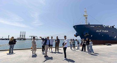Mersin Kariyer Merkezi, öğrencilere ışık olmaya devam ediyor