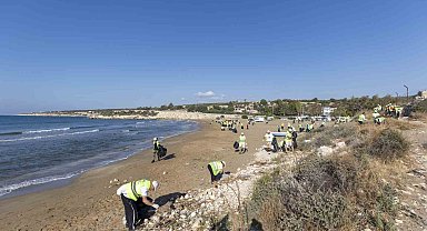 Mersin'de Çevre Haftası'nda anlamlı temizlik etkinliği