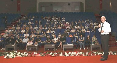 Mersin'de çocuk işçiliğine karşı farkındalık semineri