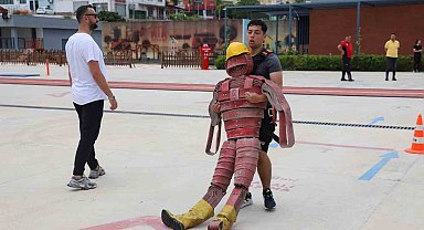 Mersin'de itfaiye eri adayları parkur sınavına hazırlanıyor