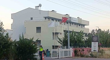 Mersin'de kampta denize giren 2 öğrenci hayatını kaybetti
