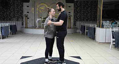 Mesafe tanımayan aşk, Ukraynalı gelinin zeybeği ile taçlanacak