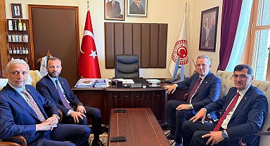 Milletvekili Adil Biçer: "Kütahya'mız için aynı masada, ortak gayede buluştuk"