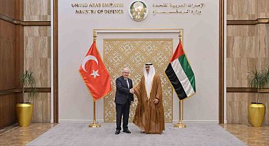 Milli Savunma Bakanı Güler, BAE Savunma İşlerinden Sorumlu Devlet Bakanı Al Mazrouei ile görüştü