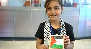 Minik Belinay'dan yürekleri ısıtan motif