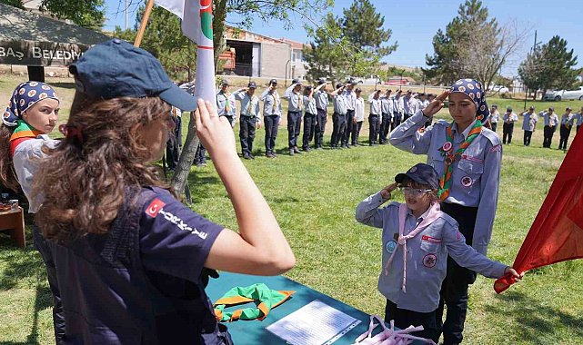Minik izciler yemin etti