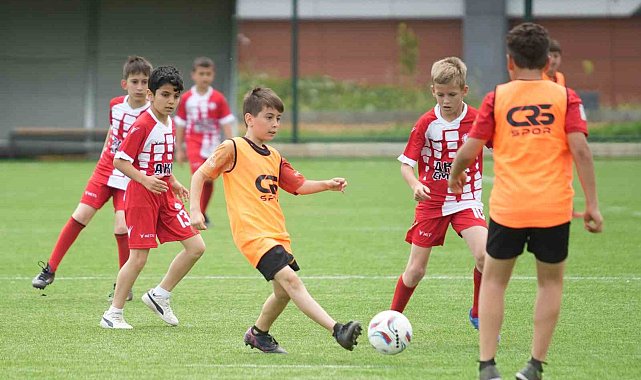 Minik yıldızlar Samsunspor için sahada