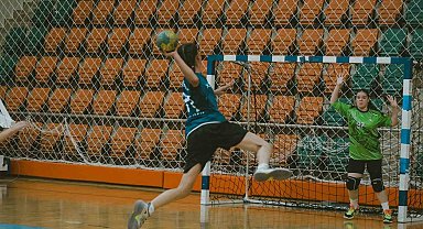 Minikler Hentbol Türkiye Şampiyonası Aydın'da başladı