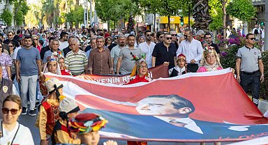 Minikler Türkiye Halk Oyunları Şampiyonası Manavgat'ta başladı