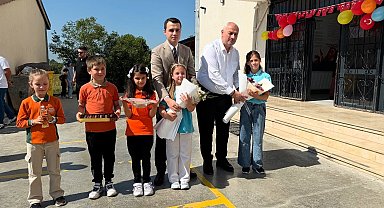 Miniklerin karne sevincine ortak oldular