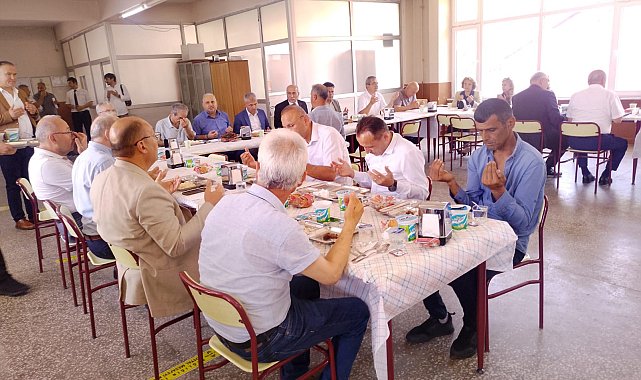 MMF'de kurban yemeği verildi