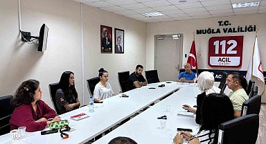 Muğla 112 Acil Çağrı Merkezi'nde aylık değerlendirme toplantısı gerçekleştirildi