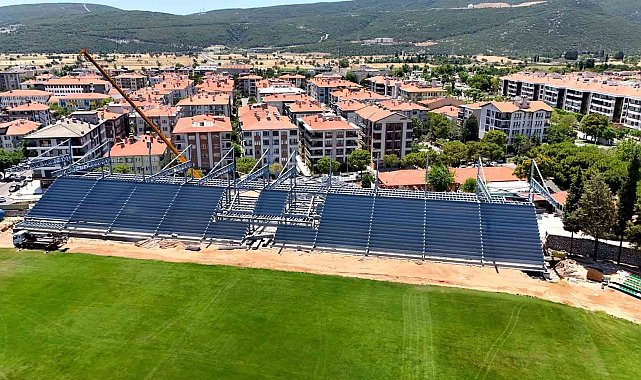 Muğla Atatürk Stadyumu'nda yeni tribün inşaatı hızla sürüyor