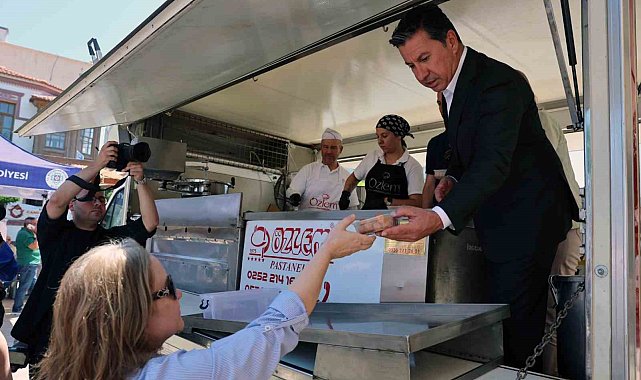 Muğla Büyükşehir Belediyesi'nden Ferdi Zeyrek anısına lokma hayrı