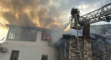 Muğla Büyükşehir itfaiyesi bayram tatilinde 121 olaya müdahale etti