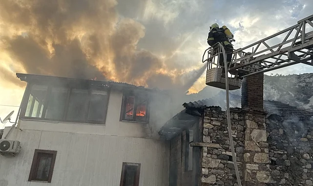 Muğla itfaiyesi bayram tatilinde 121 olaya müdahale etti